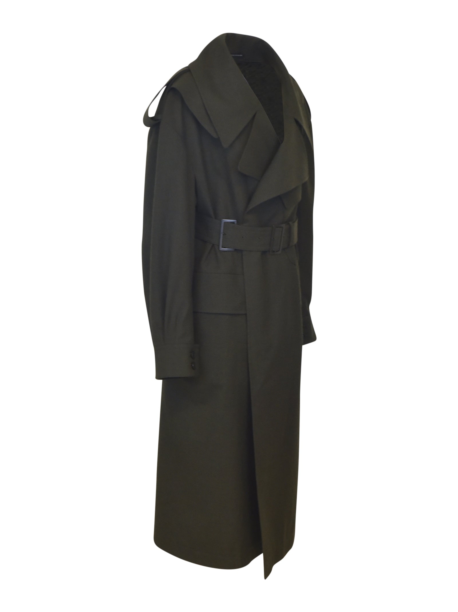 cappotto con cintura 