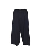 pantaloni con pences e coulisse