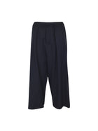 pantaloni con pences e coulisse