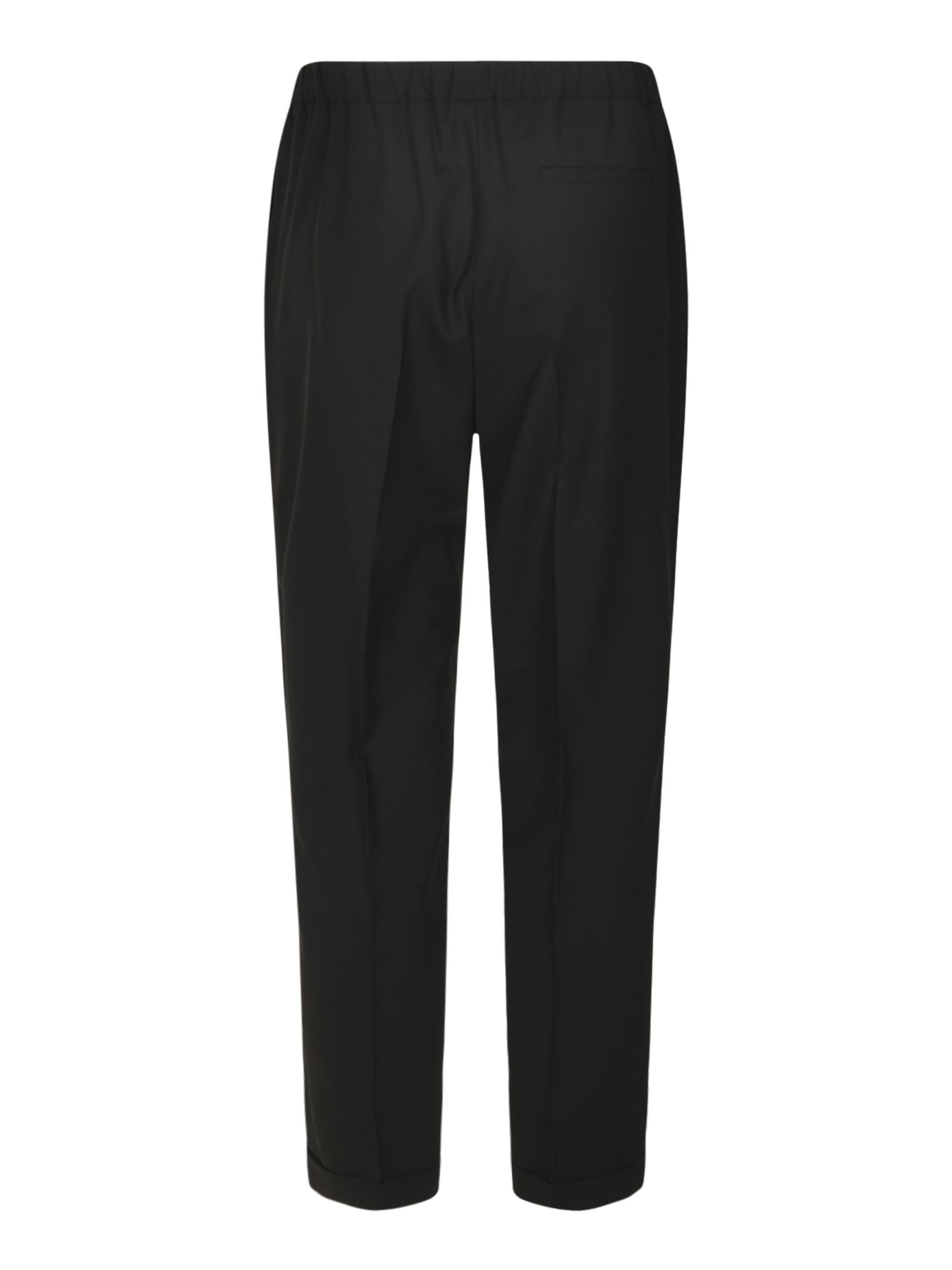 pantaloni stretti elastico vita portrait 