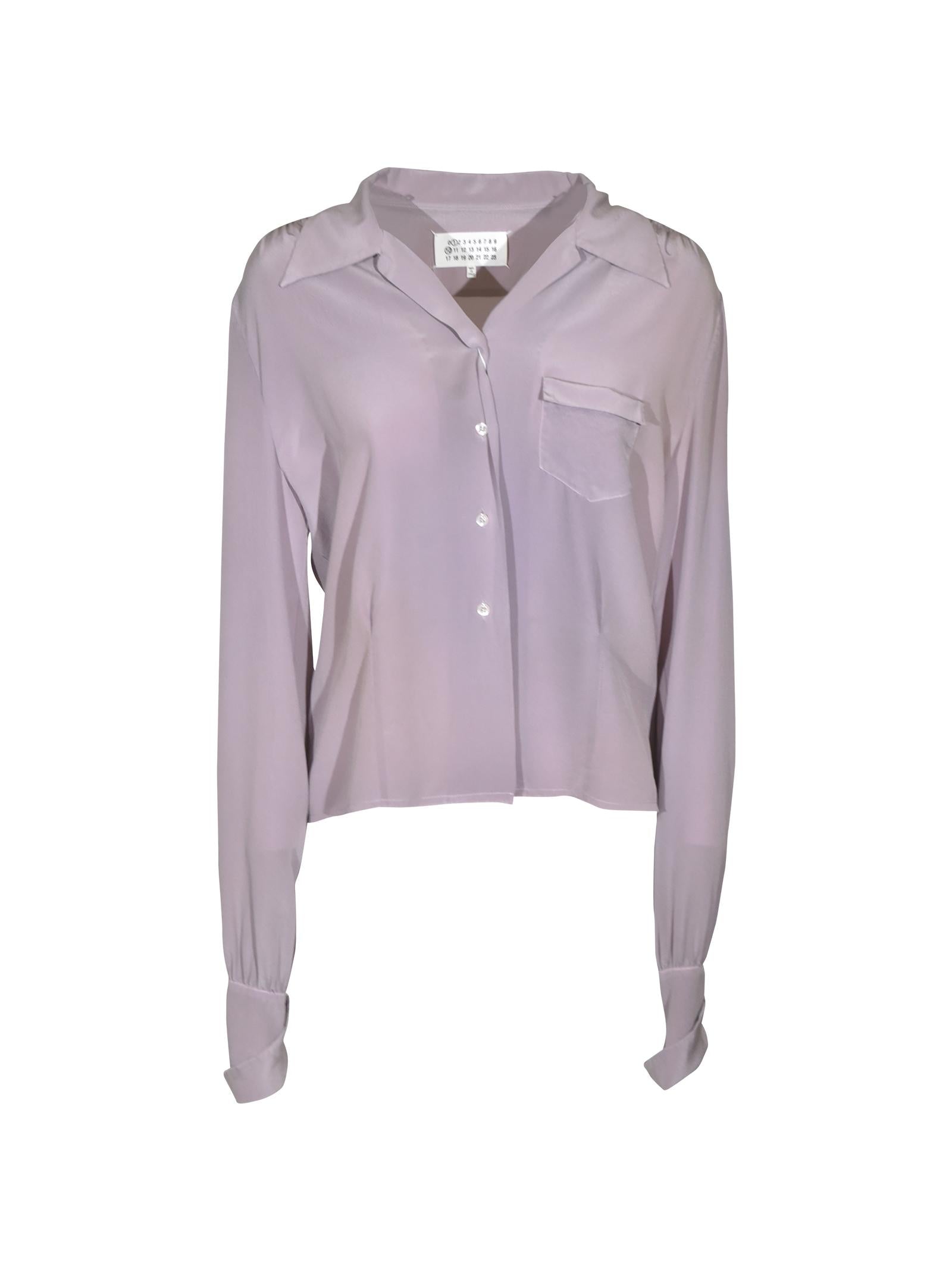 camicia maniche lunghe collo aperto con taschino e spalle arricciate e pences in vita 
