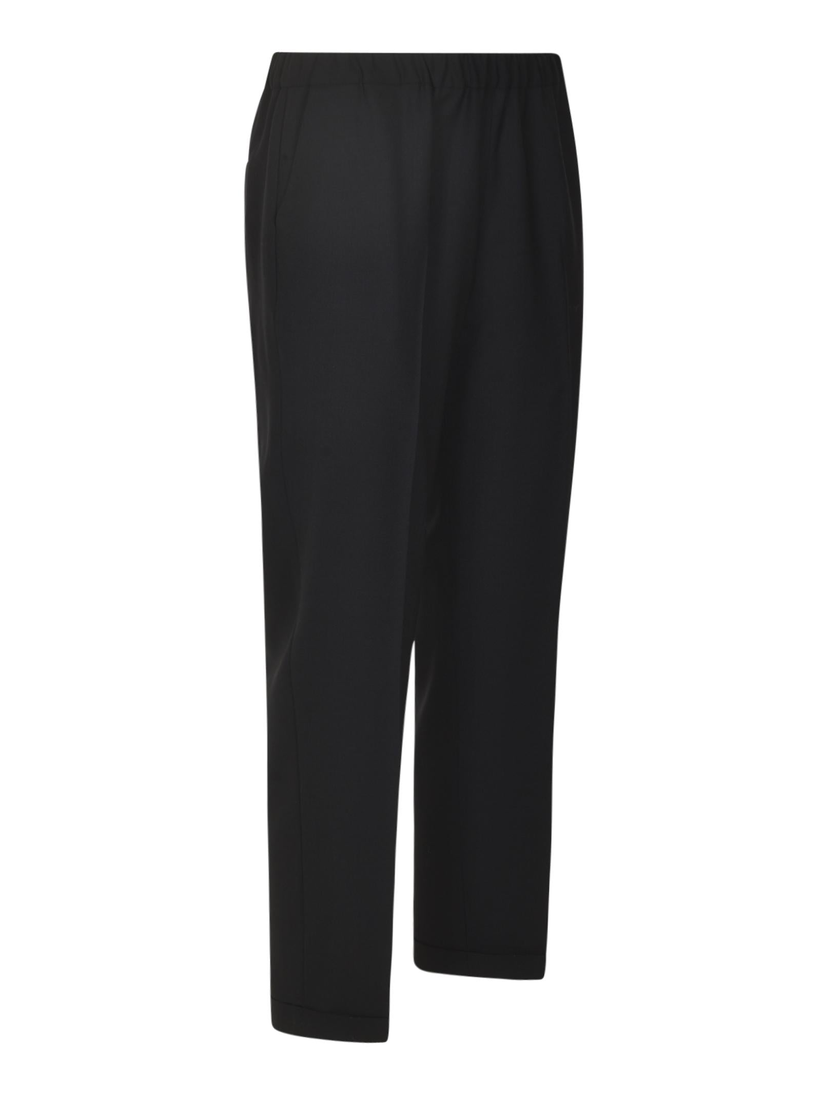 pantaloni stretti elastico vita portrait 