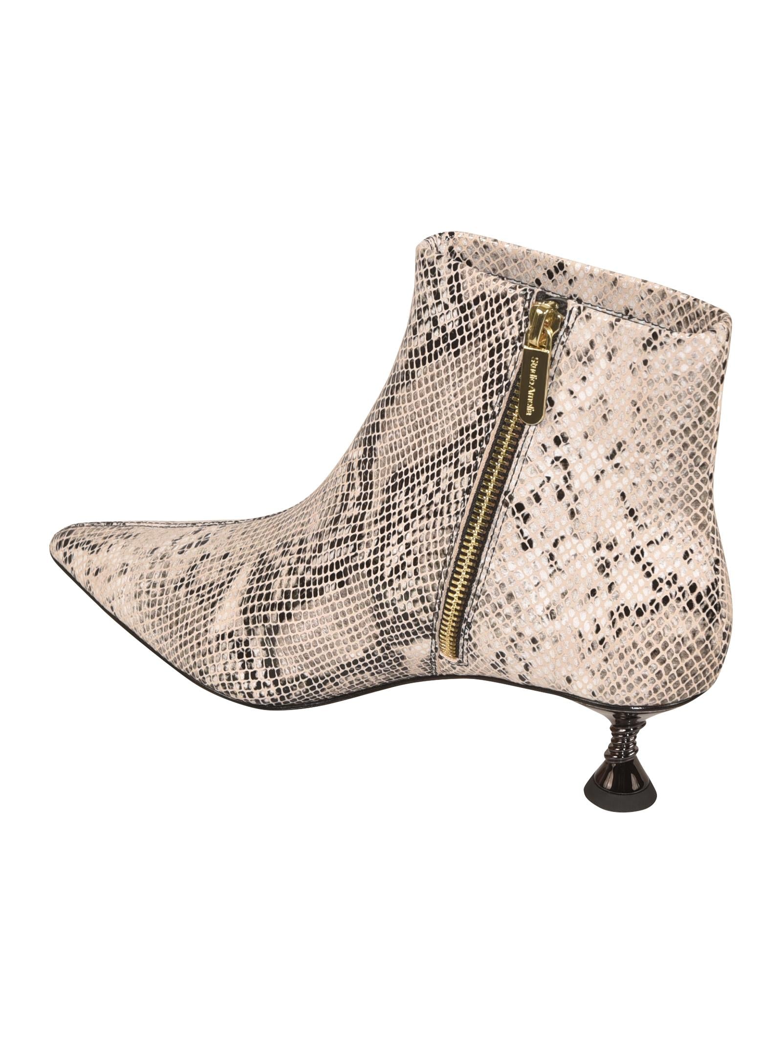 stivaletto zip punta 
