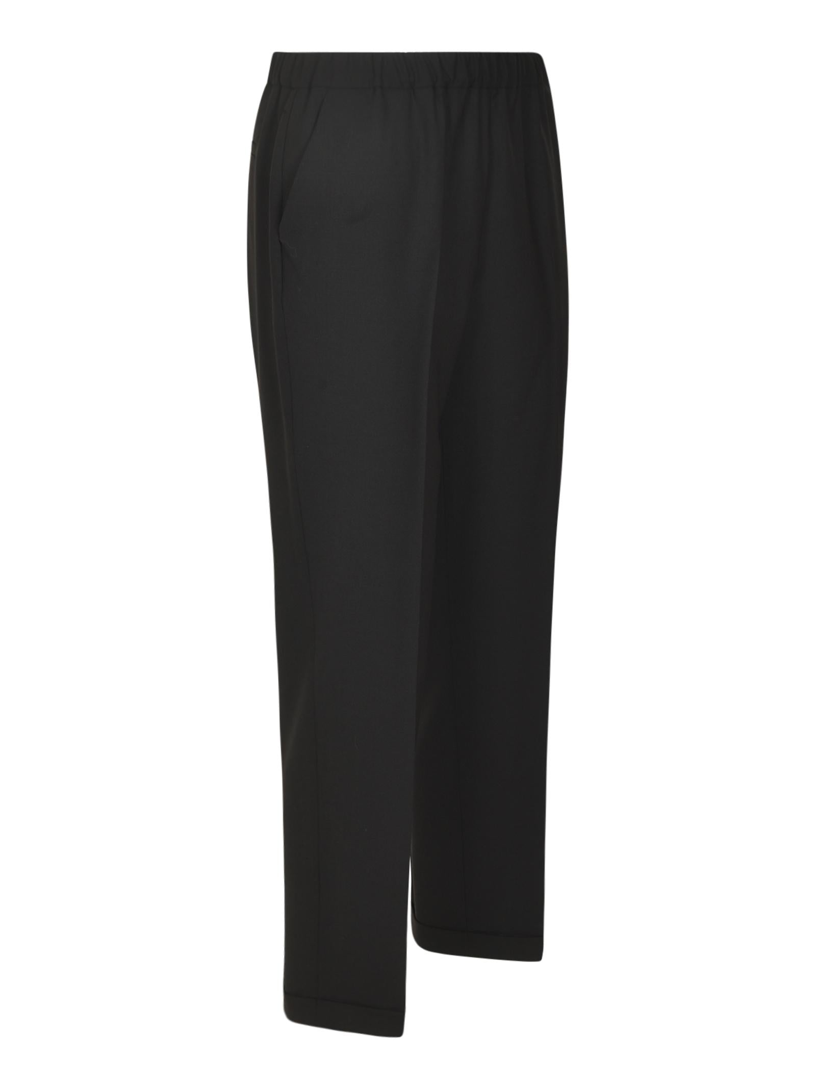 pantaloni stretti elastico vita portrait 