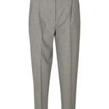 pantaloni carota norma 